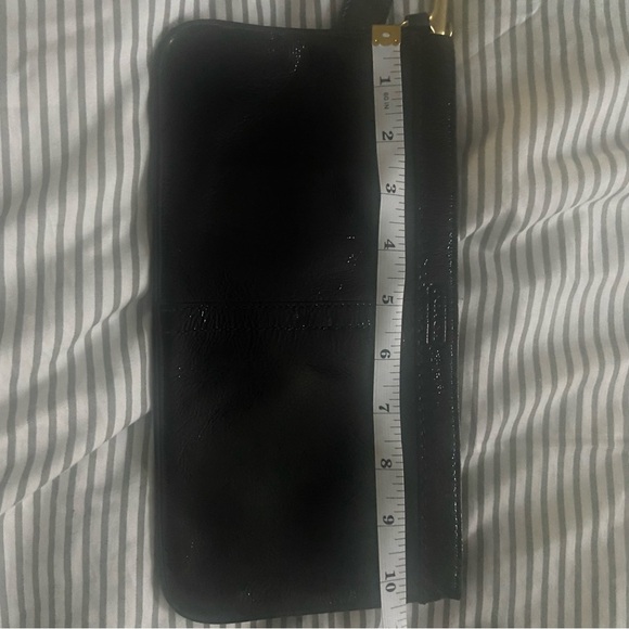 Vintage Coach Black Patent Leather Clutch/ Lg Wristlet - Picture 3 of 7